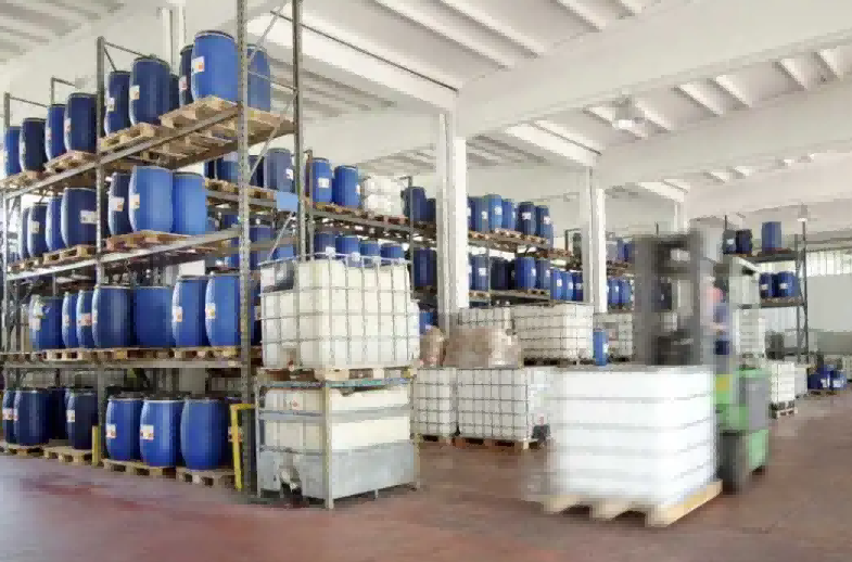 Hexafluorozirconic acid
