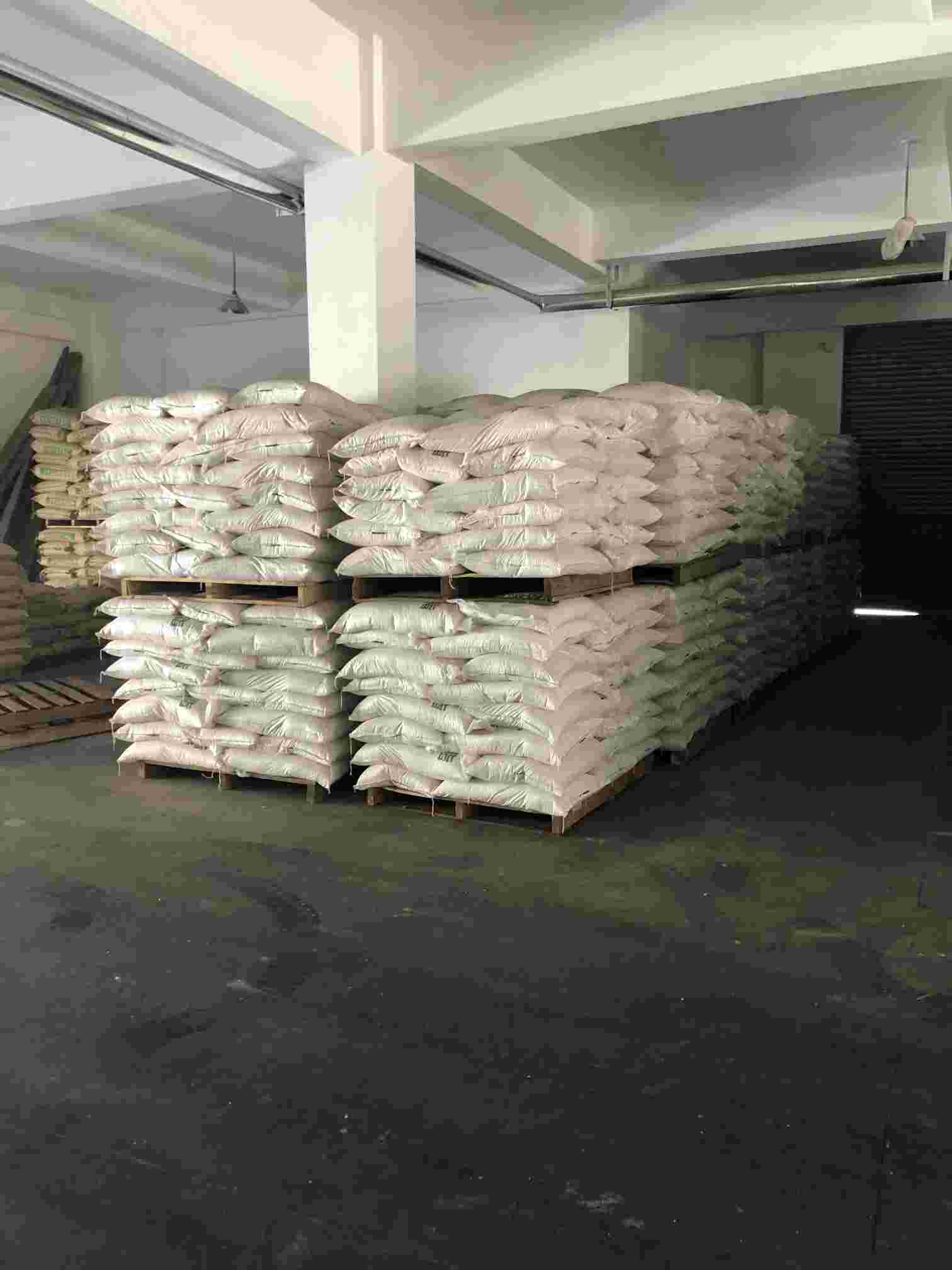 Xylène Xulfonate de Sodium.jpg Sodium Xylene Xulfonate.jpg
