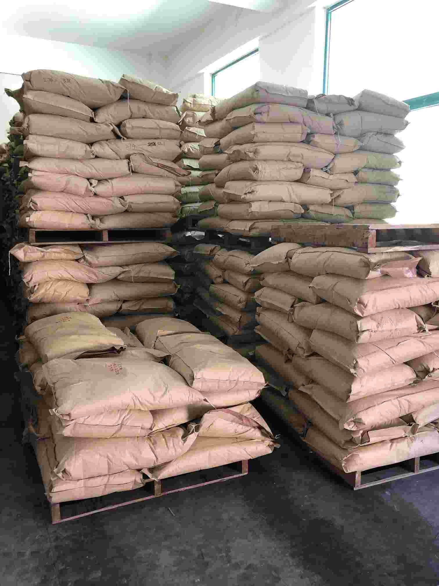Xylène Xulfonate de Sodium.jpg Sodium Xylene Xulfonate.jpg
